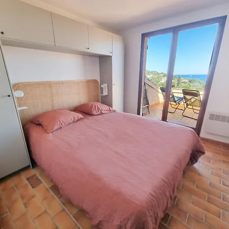 Holiday home Le Grand Bleu - T4 Avec Garage - Wifi - Vue Le Lavandou